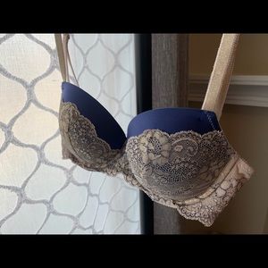 Victoria’s Secret Bra